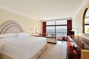 Sheraton Grand Doha Resort & Convention Hotel