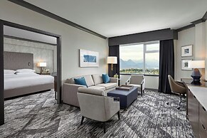 Sheraton Vancouver Guildford Hotel
