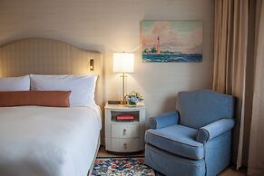 Delamar Greenwich Harbor