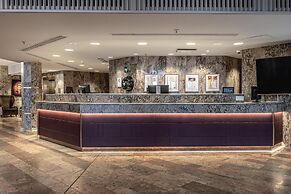 Hilton Helsinki Strand