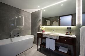 Crowne Plaza Tel Aviv Beach by IHG