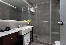 Crowne Plaza Tel Aviv Beach by IHG