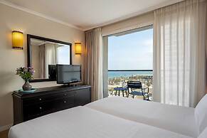 Crowne Plaza Tel Aviv Beach by IHG