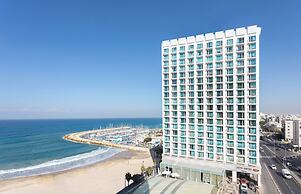 Crowne Plaza Tel Aviv Beach by IHG