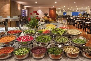 Crowne Plaza Tel Aviv Beach by IHG