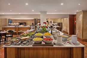 Crowne Plaza Tel Aviv Beach by IHG