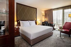 Crowne Plaza Tel Aviv Beach by IHG
