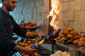 Crowne Plaza Tel Aviv Beach by IHG