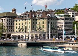 Central Plaza Hotel