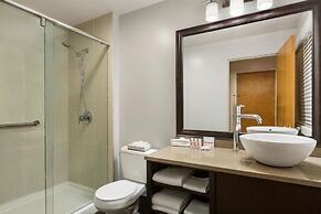 Days Inn by Wyndham Vancouver Downtown
