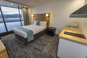Highliner Hotel & Conference Centre