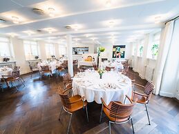 Hotel Knudsens Gaard