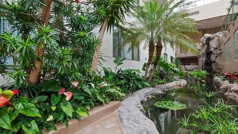 Best Western Plus Lamplighter Inn & Conference Centre