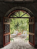 Golden Rock Inn