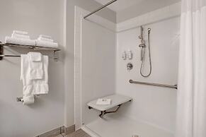 Days Inn by Wyndham Victoria Airport Sidney