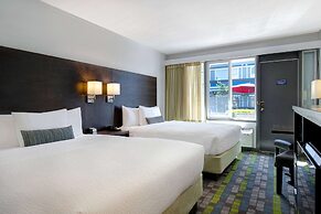 Days Inn by Wyndham Victoria Airport Sidney