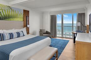 Jupiter Beach Resort & Spa