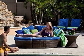 Jupiter Beach Resort & Spa