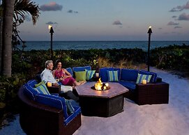 Jupiter Beach Resort & Spa