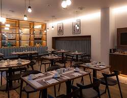 Hotel Bleibtreu Berlin by Golden Tulip