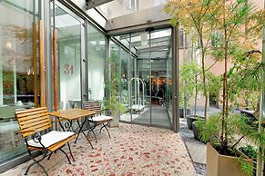 Hotel Bleibtreu Berlin by Golden Tulip