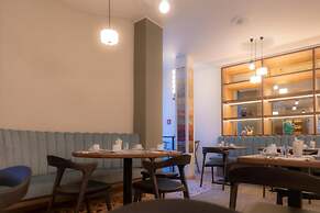 Hotel Bleibtreu Berlin by Golden Tulip