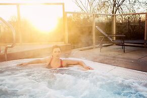 Lancaster House Hotel