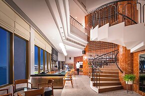 JA Beach Hotel, Dubai