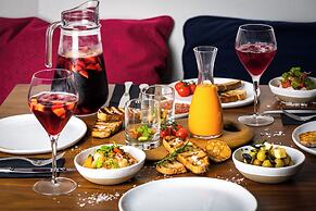 JA Beach Hotel, Dubai