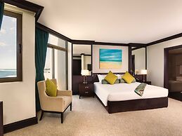 JA Beach Hotel, Dubai