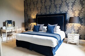 Balbirnie House