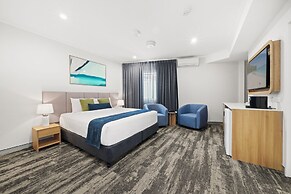 Palm Court Motor Inn
