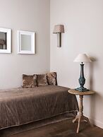 New Hotel Roblin La Madeleine