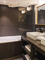New Hotel Roblin La Madeleine
