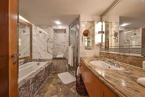 Furama Hotel Dalian
