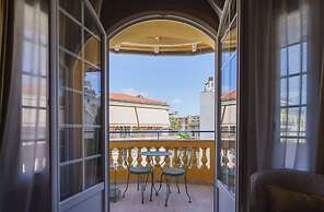 Gounod Hotel