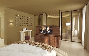 Gounod Hotel