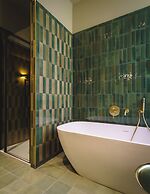 Gounod Hotel