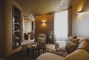 Gounod Hotel