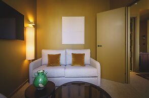 Gounod Hotel