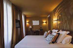 Gounod Hotel