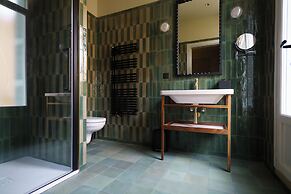 Gounod Hotel