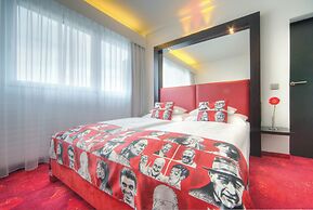 ARCOTEL Nike