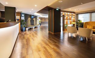 Holiday Inn Naples by IHG