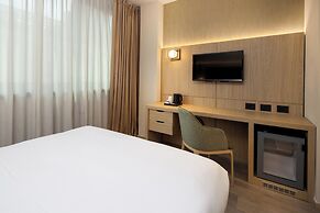 Holiday Inn Naples by IHG