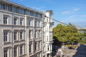 Hotel Atlantic Hamburg, Autograph Collection