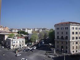 Hilton Garden Inn Rome Colosseum