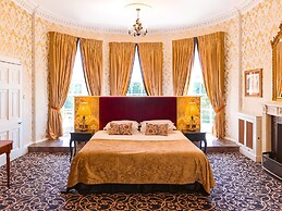 Bishopstrow Hotel & Spa