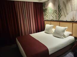 Hotel Paris Neuilly