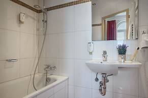 Garner Hotel Hamburg Graf Moltke by IHG